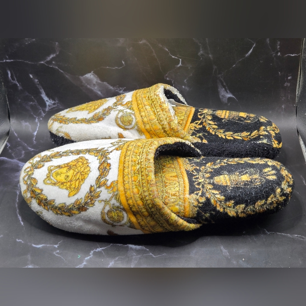 GUC Versace "I ♡ Baroque" Slippers